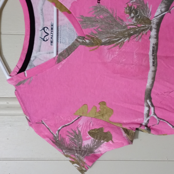 Realtree Shirt - Picture 3 of 5